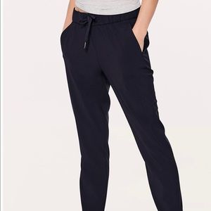 Lululemon On The Fly pant